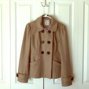 Camel colored peacoat with black buttons by Tulle